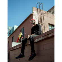 Load image into Gallery viewer, Big Bear Cashmere Sweater